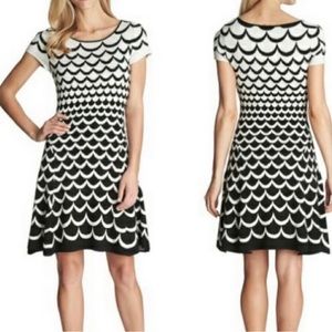 CeCe x Cynthia Steffe Black White Scalloped Short Sleeve Sweater Dress Size XL